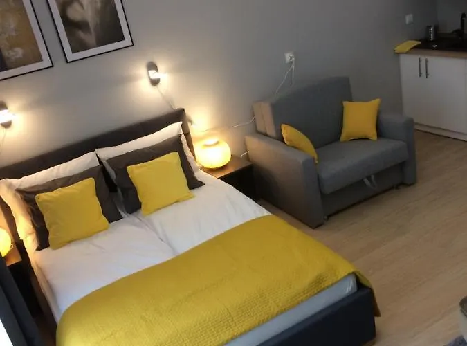 Nowa Motlawa & Lägenhet